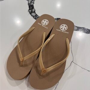Tory Burch Beige/Tan Wedge Flip Flop Sandals